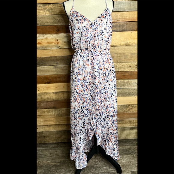 BB Dakota Floral Dress Size L. NWT - Picture 1 of 7